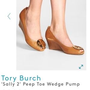 Sally 2 tan/gold Tory Burch wedge peep toe size 7